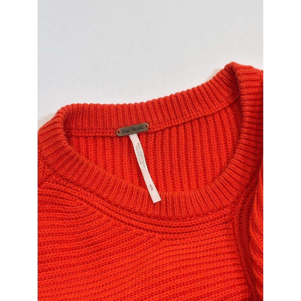 Free People Downtown Asymmetrical Hem Sweater Coral Red Knit - Small - Picture 4 of 7